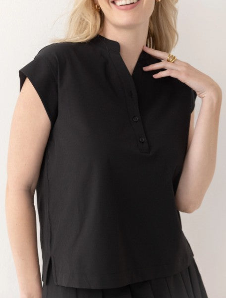 The Sleeveless Shirt